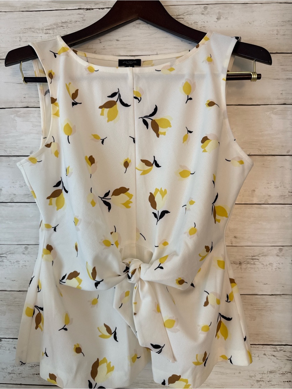 Ann Taylor White Floral Tie-Front Sleeveless Camisole - Yellow & Brown Print
